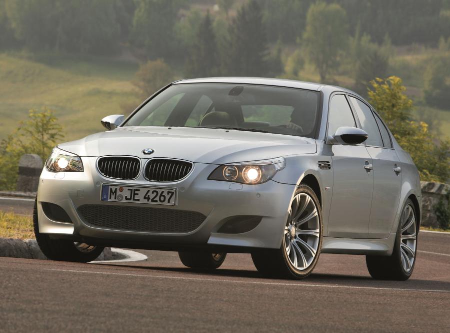  BMW M5 (E60) 2004 года  (WW) (фото 87 из 98)